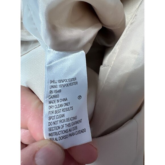 Tahari Arthur S. Levine Petite Beige Jacket With Embellished Neckline Size 4P - Picture 5 of 7